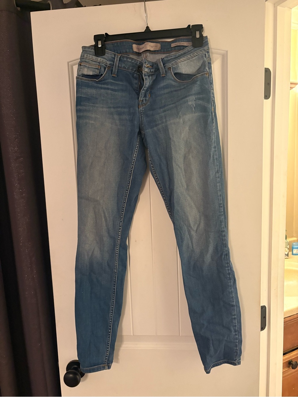 Women's Light Blue Guess Skinny Jeans